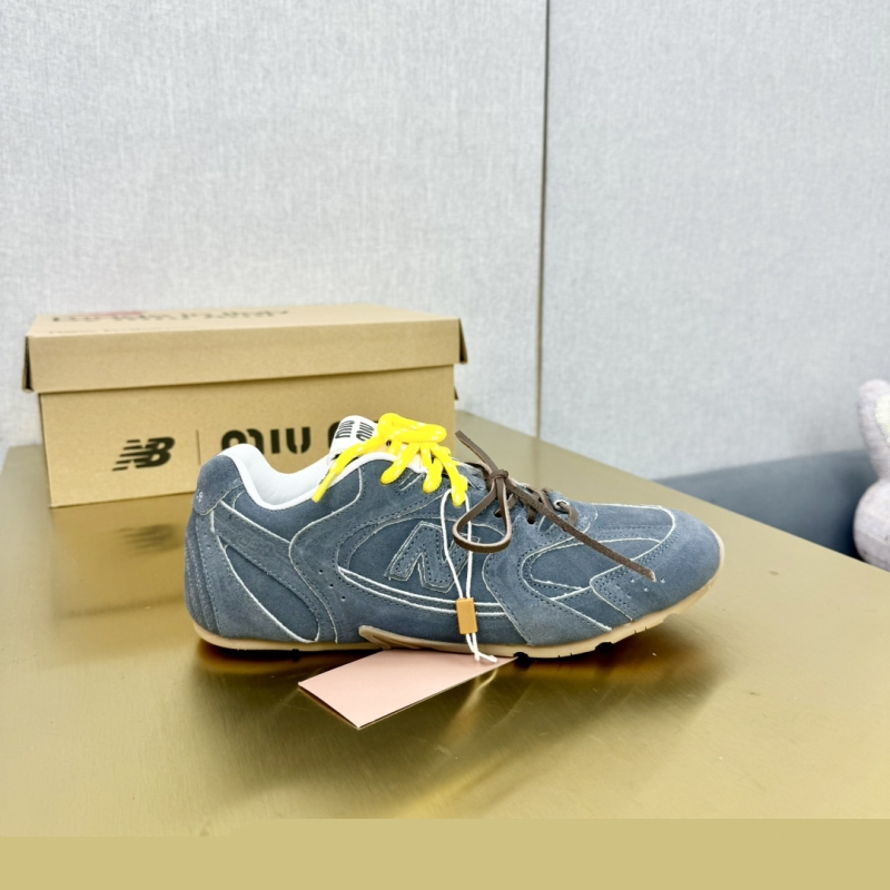 Miu Miu Casual Shoes